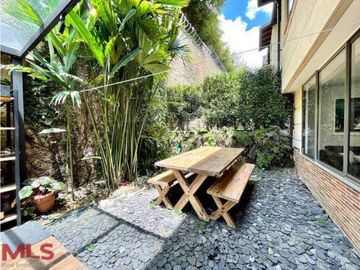 CASA EN VENTA ENVIGADO LOMA DEL CHOCHO