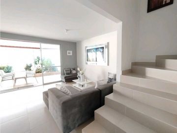 (MC)SE VENDE CASA EN CIUDAD COUNTRY
