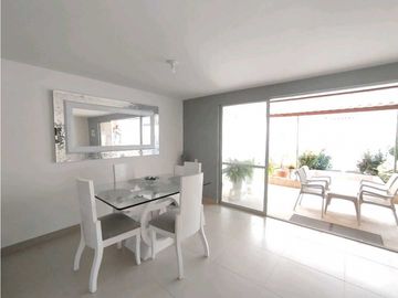 (MC)SE VENDE CASA EN CIUDAD COUNTRY
