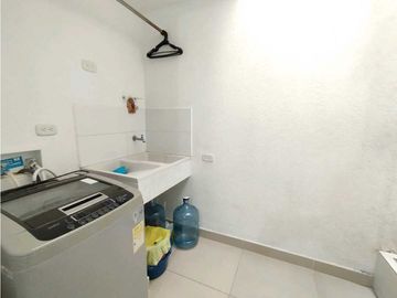 (MC)SE VENDE CASA EN CIUDAD COUNTRY