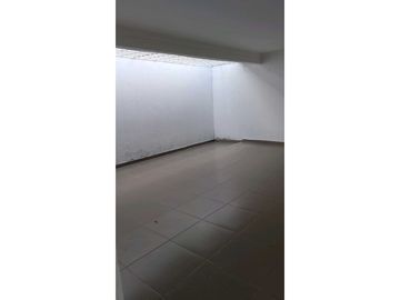 Casa en arriendo o venta en la castellana