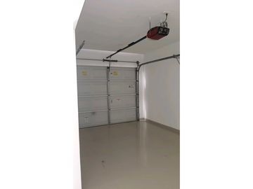 Casa en arriendo o venta en la castellana