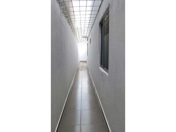 Casa en arriendo o venta en la castellana