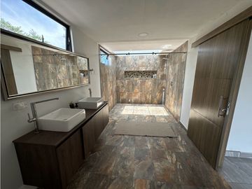 SE VENDE FINCA INDEPENDIENTE Y CON BOSQUE PRIVADO EN EL CARMEN DE VIBO