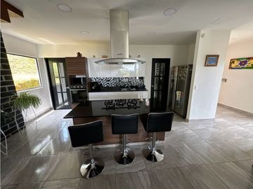 SE VENDE FINCA INDEPENDIENTE Y CON BOSQUE PRIVADO EN EL CARMEN DE VIBO