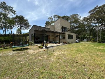 SE VENDE FINCA INDEPENDIENTE Y CON BOSQUE PRIVADO EN EL CARMEN DE VIBO