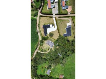 SE VENDE FINCA INDEPENDIENTE Y CON BOSQUE PRIVADO EN EL CARMEN DE VIBO