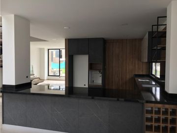 VENTA  CASA EN CONJUNTO MANANTIAL DE LAS MERCEDES JAMUNDI