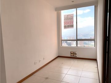 Apartamento en venta en Loma del Indio con excelente ubicación