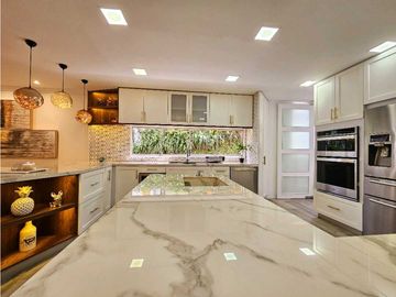 CASA EN SAN LUCAS CON JARDIN AMPLIO