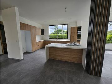 Casa campestre en condominio para la venta en Cerritos, Pereira!!!