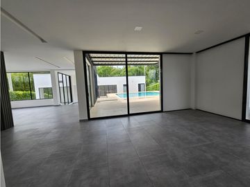 Casa campestre en condominio para la venta en Cerritos, Pereira!!!