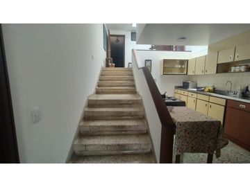 VENTA CASA EN LA CAMELIA, MANIZALES
