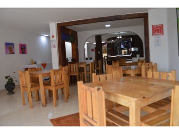 SE VENDE CASA CON MONTAJE PARA RESTUARANTE EN CIRCASIA