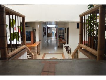 SE VENDE CASA CON MONTAJE PARA RESTUARANTE EN CIRCASIA