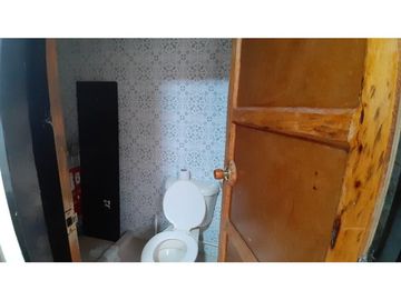 SE VENDE CASA CON MONTAJE PARA RESTUARANTE EN CIRCASIA