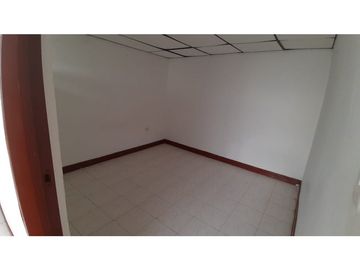 SE VENDE CASA CON MONTAJE PARA RESTUARANTE EN CIRCASIA
