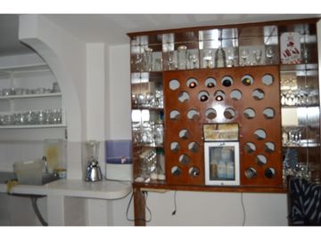 SE VENDE CASA CON MONTAJE PARA RESTUARANTE EN CIRCASIA