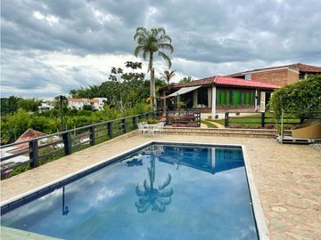 Se Vende Casa Campestre Tipo Loft Condominio La Tebaida