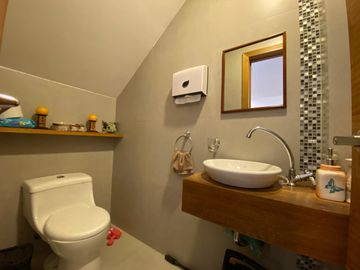 CASA EN URBANIZACION PRIVADA. MISICATA BAJO