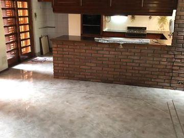 Casa - Banfield Oeste