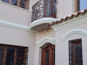 Casa en venta Punta Chica