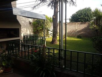 VENTA CASA ARROYITO 2/3 DORMITORIOS U$S 200.000