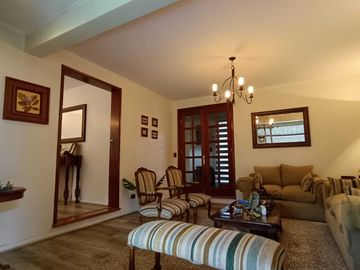 Casa en venta en PEÑALOLÉN
