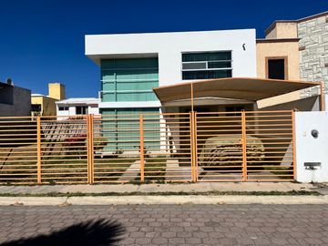 Casa en venta en Campestre San Juan, SJR, Querétaro