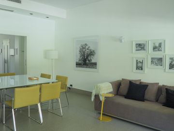 Casa en San Jorge Village 4 dormitorios. Moderna, excelente estado.