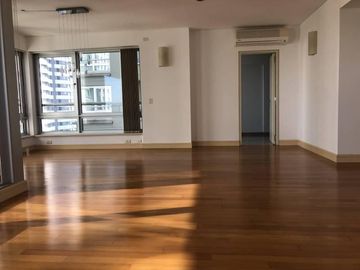 RESERVADO Venta piso Altisimo Le Parc Puerto Madero Libre ya! Opcional cochera