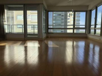 RESERVADO Venta piso Altisimo Le Parc Puerto Madero Libre ya! Opcional cochera