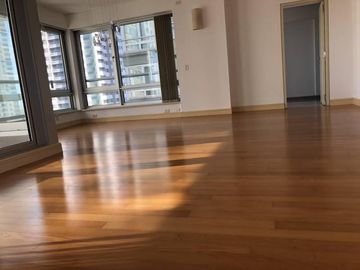RESERVADO Venta piso Altisimo Le Parc Puerto Madero Libre ya! Opcional cochera