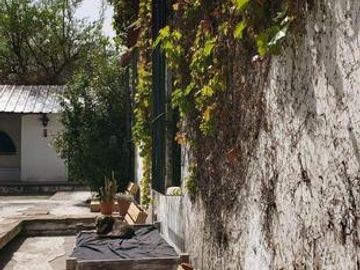 Casona Art Noveau Villa Allende. Ideal inversores.