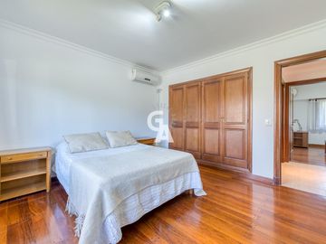 Casa en  Venta 5 ambientes  AL GOLF en Mayling Club de Campo