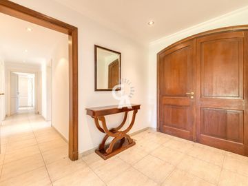 Casa en  Venta 5 ambientes  AL GOLF en Mayling Club de Campo