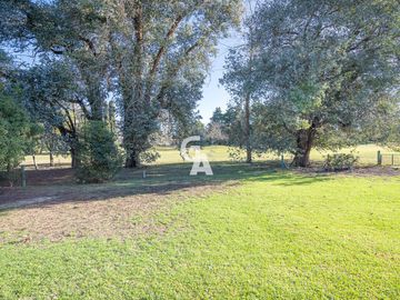 Casa en  Venta 5 ambientes  AL GOLF en Mayling Club de Campo