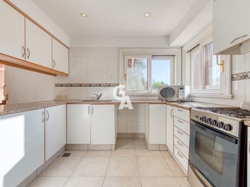 Casa en  Venta 5 ambientes  AL GOLF en Mayling Club de Campo