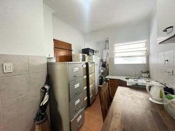 Departamento de 3 despachos en Venta - Ramos Mejia Centro