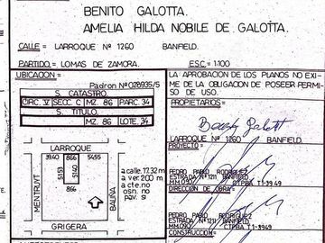 Casa en  BANFIELD O