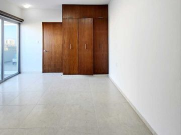 Casa en VENTA jardin de 200 m2 en LOMAS DIAMANTE