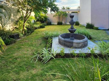 Casa en VENTA jardin de 200 m2 en LOMAS DIAMANTE