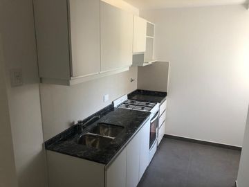 Departamento - Olivos-Vias/Maipu
