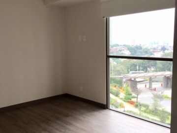 Departamento con balcón en Be Grand Lomas