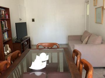 Vicente López - Excelente Departamento de 3 amb s/Av. Maipú próximo a CABA!!