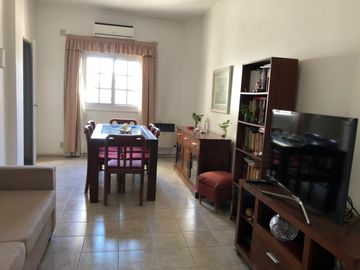 Vicente López - Excelente Departamento de 3 amb s/Av. Maipú próximo a CABA!!