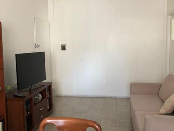 Vicente López - Excelente Departamento de 3 amb s/Av. Maipú próximo a CABA!!