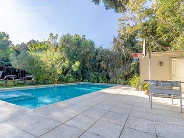 Casa en venta en San Isidro - Santa Rita - 5 dormitorios