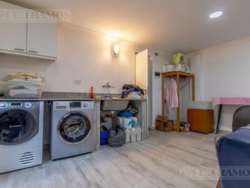 Casa en venta en San Isidro - Santa Rita - 5 dormitorios