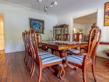 Casa en venta en San Isidro - Santa Rita - 5 dormitorios